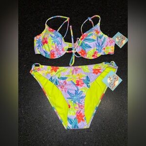 NEW BLU C Colorful Floral 2 Piece Bikini Set SZ L UNDERWIRE ADJUSTABLE STRAPS